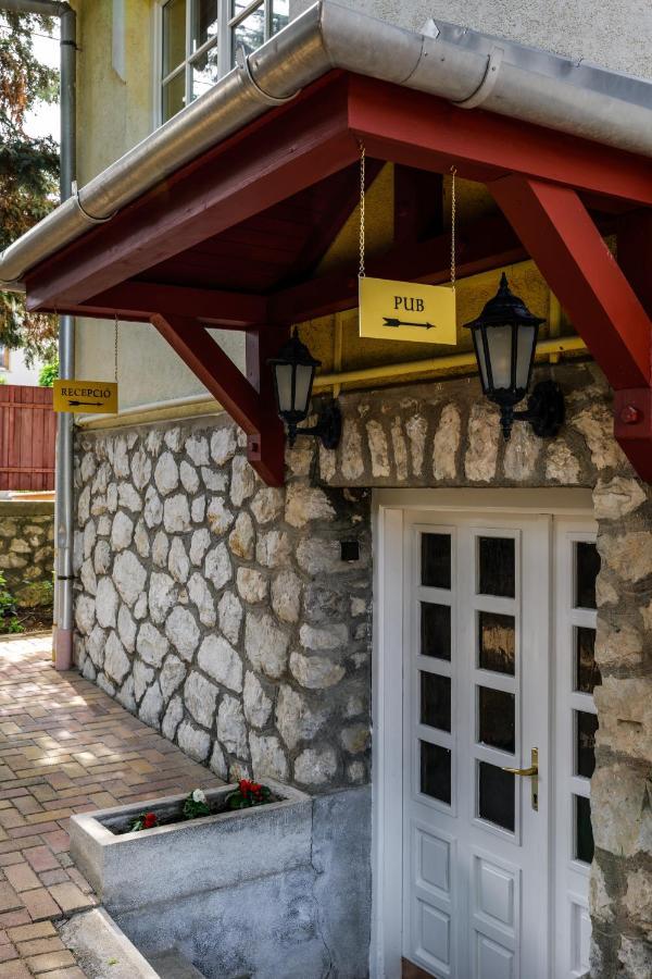 Rege - Wellness Resort House Eger Exterior foto